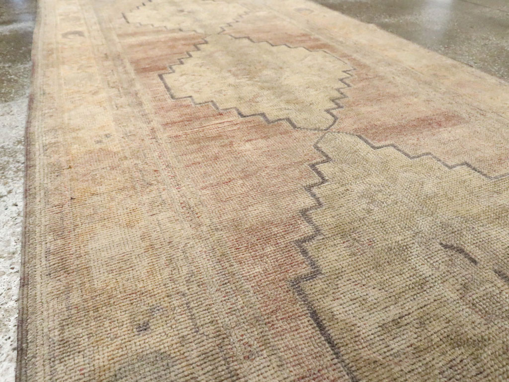 Vintage Turkish Oushak Rug, No.17403 - Gss