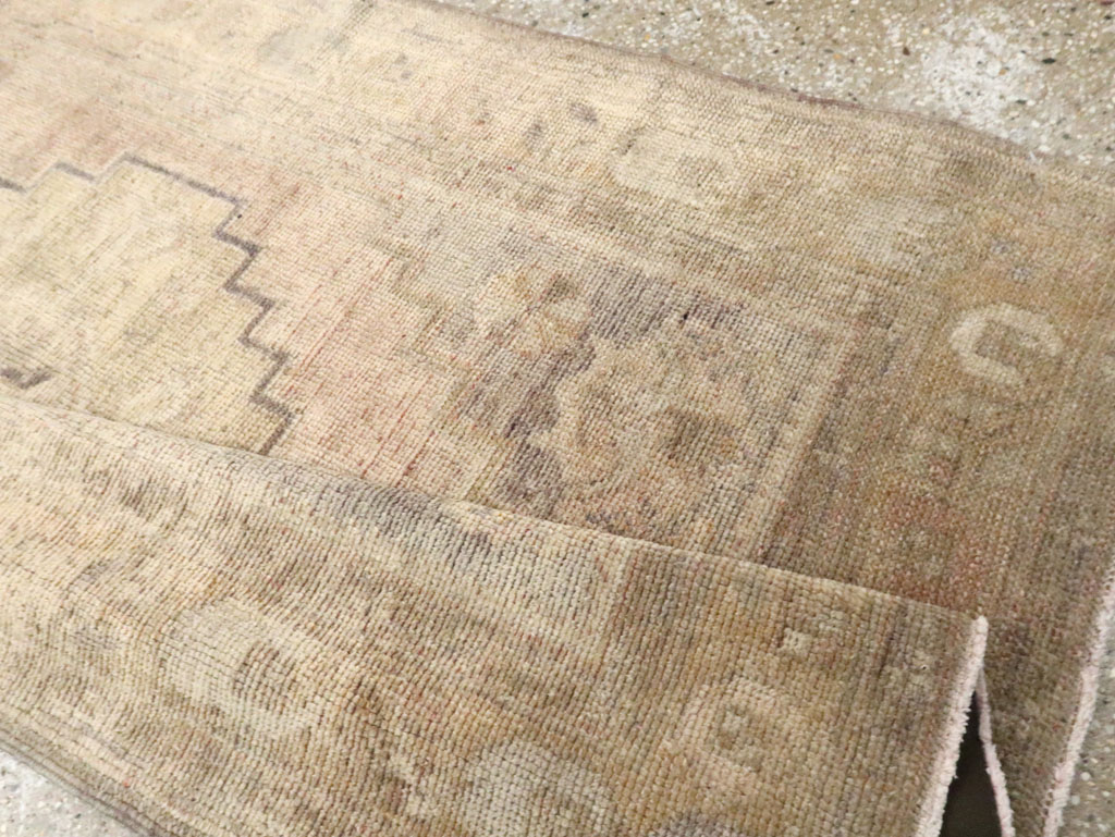 Vintage Turkish Oushak Rug, No.17403 - Gss