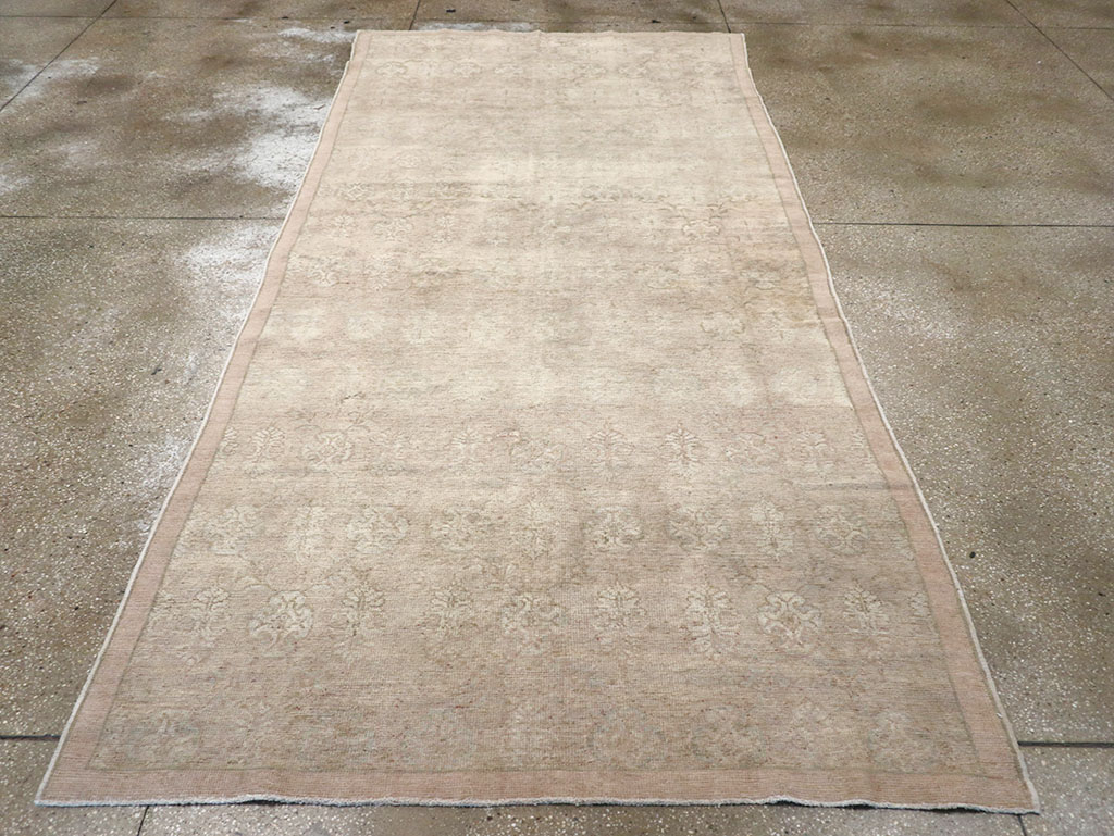 Vintage Turkish Anatolian Gallery Rug, No.17419 - Gss