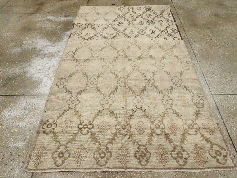 Vintage Turkish Anatolian Rug, No.17435 - Gss