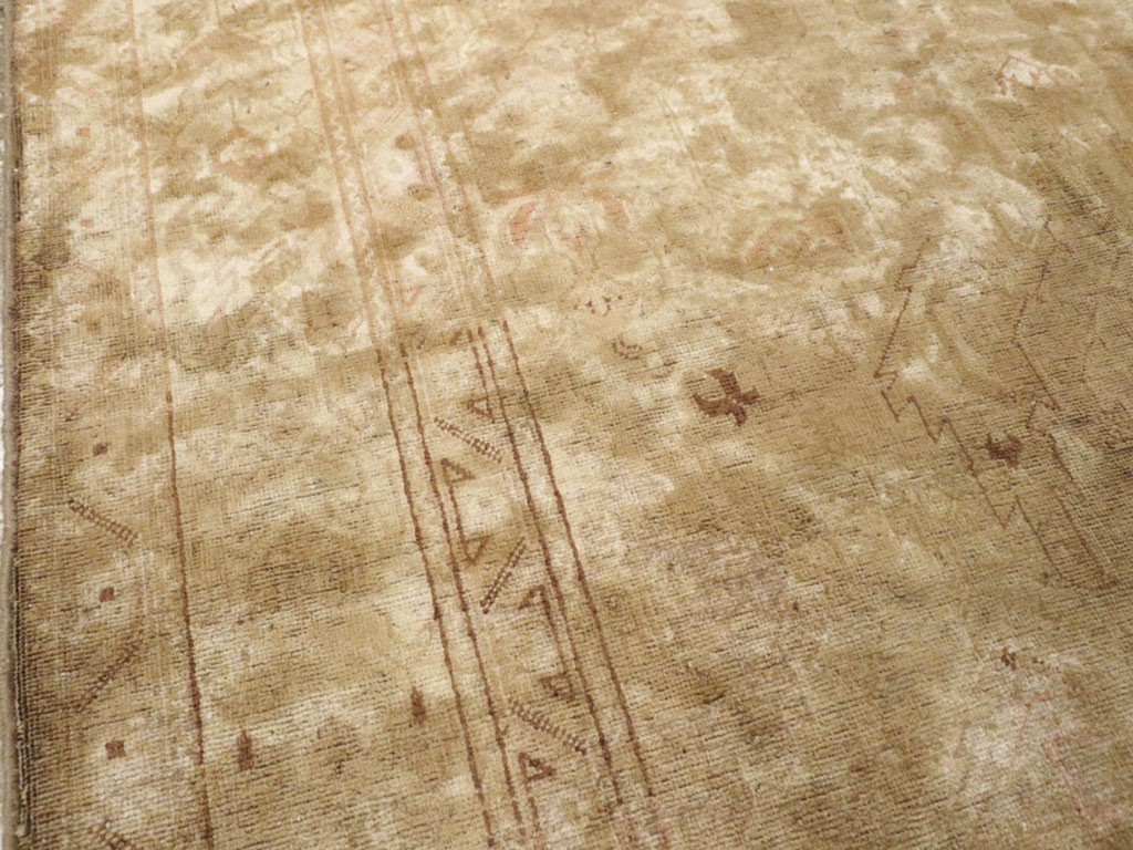 Antique Persian Tabriz Rug, No.17463 - Gss