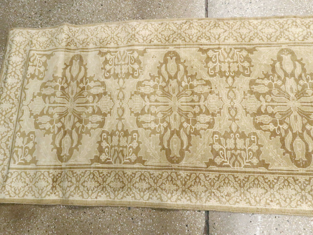 Vintage Indian Lahore Runner, No.17465 - Gss