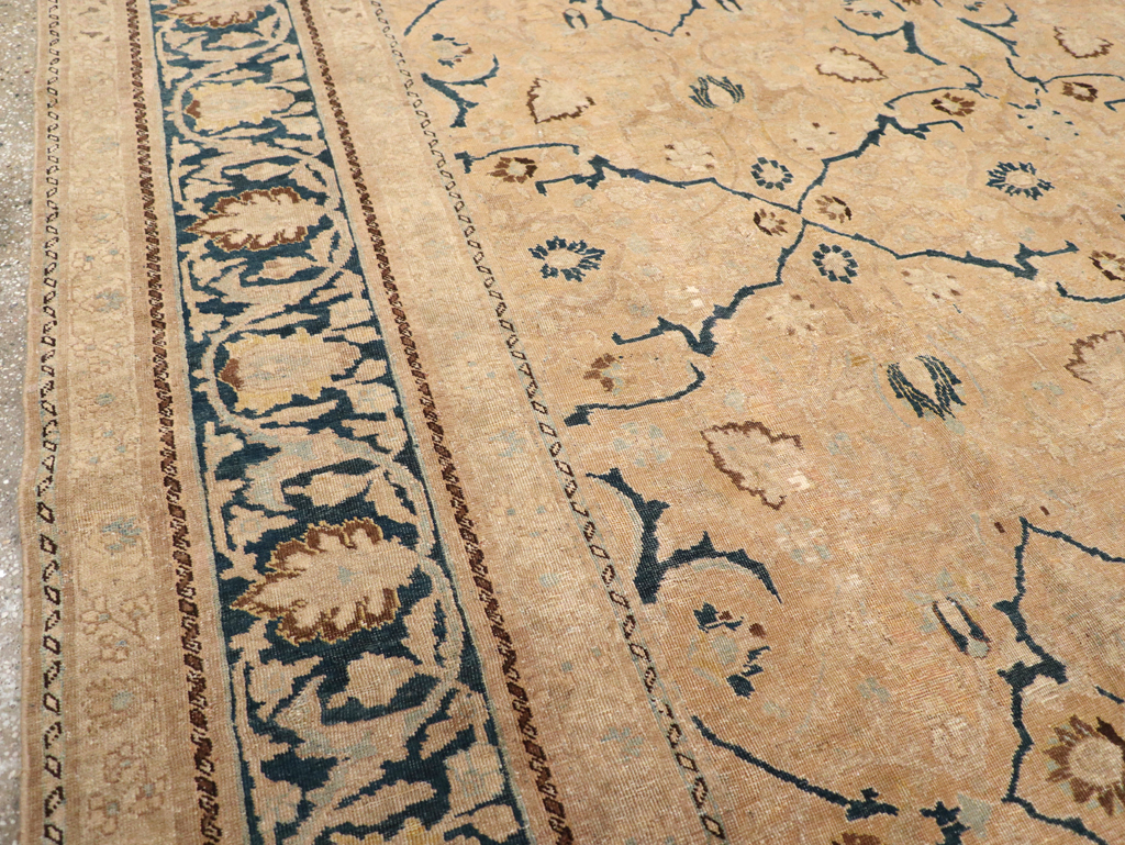 Antique Persian Tabriz Carpet, No.17479 - Gss