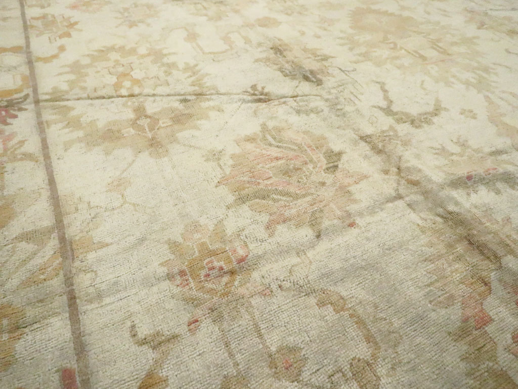 Antique Turkish Oushak Carpet, No.17490 - Gss