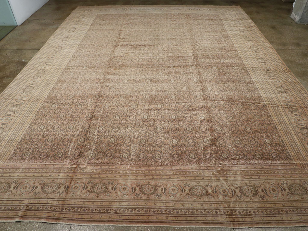 Antique Persian Tabriz Carpet, No.17524 - Gss