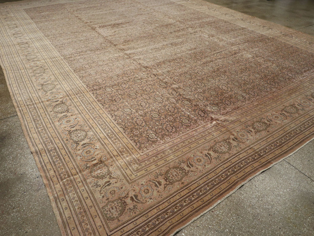Antique Persian Tabriz Carpet, No.17524 - Gss