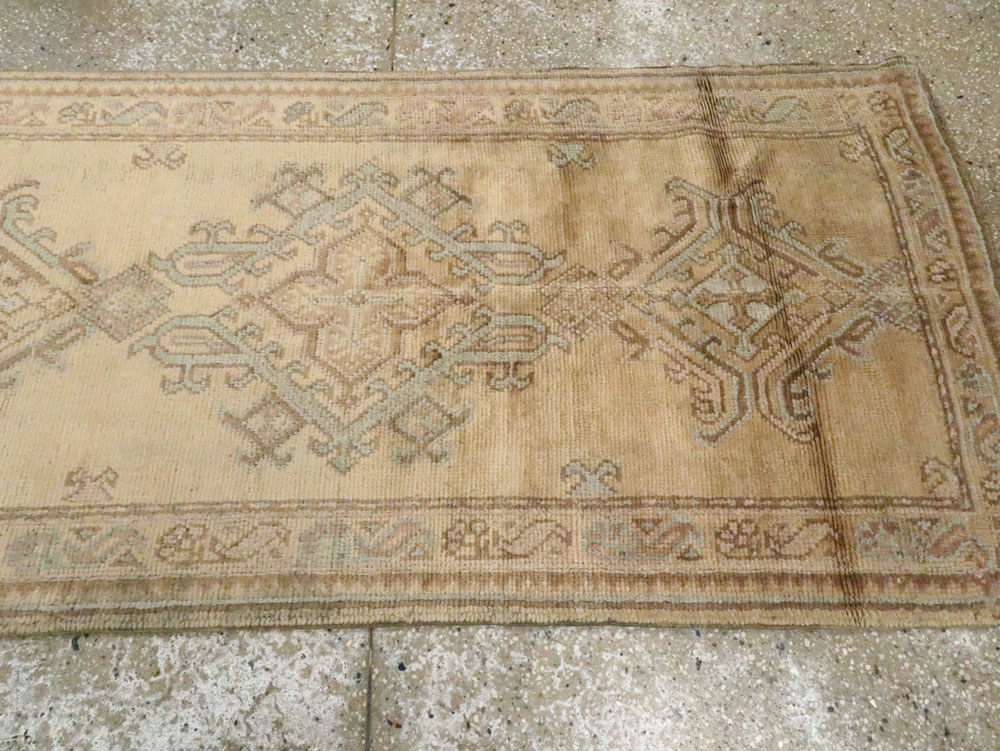 Antique Turkish Oushak Runner, No.17555 - Gss