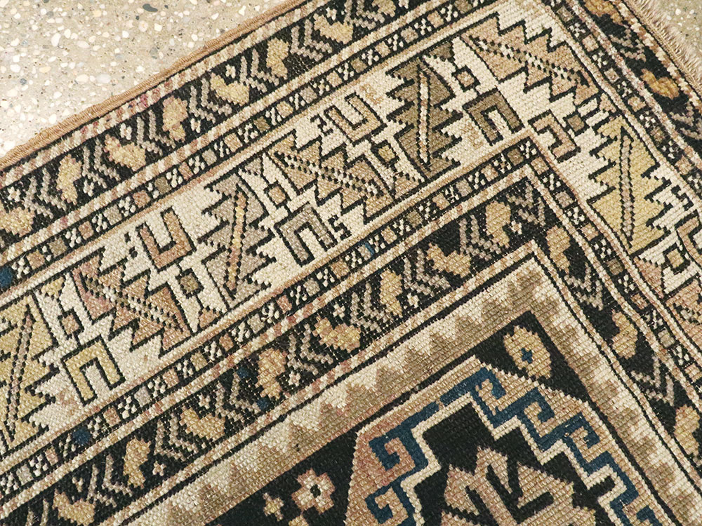 Antique Caucasian Shirvan Rug, No.17560 - Gss