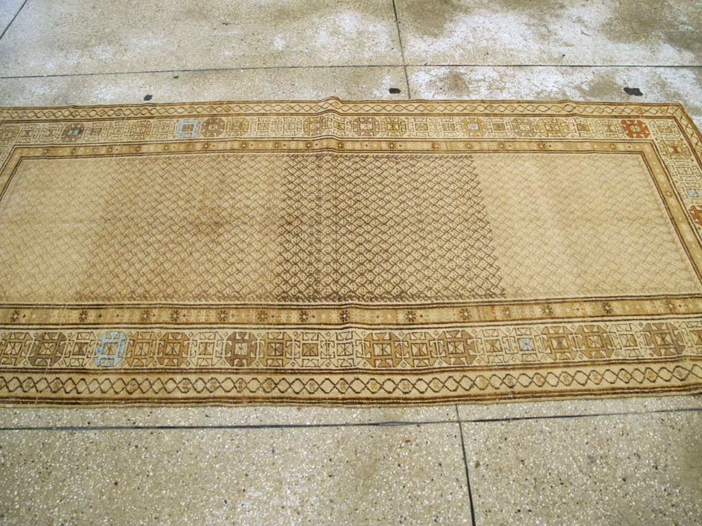 Vintage Persian Kurdish Rug, No.17565 - Gss