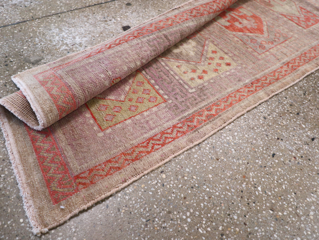Vintage East Turkestan Khotan Saph Runner, No.17646 - Gss