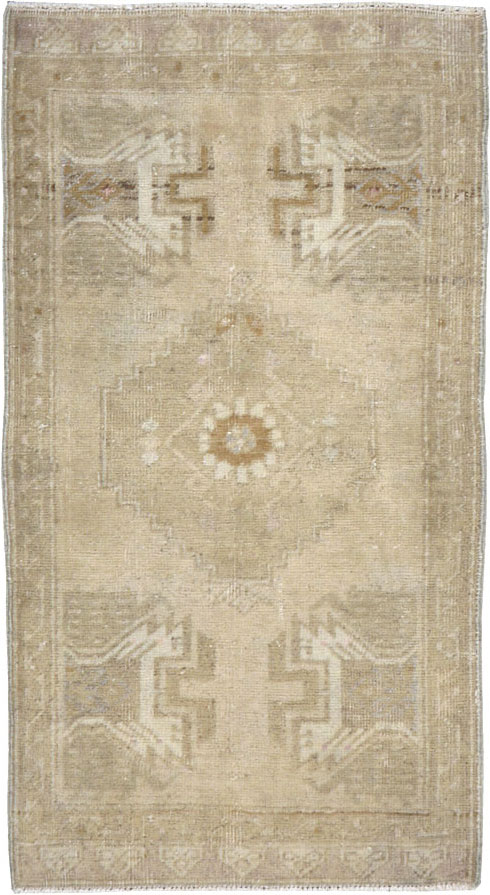 Antique Turkish Oushak Rug, No.17682 - Gss