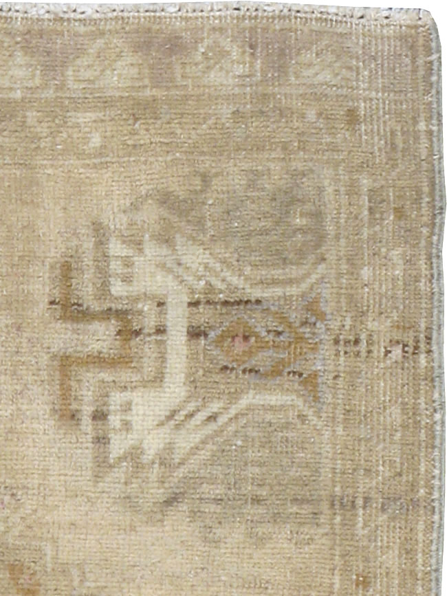 Antique Turkish Oushak Rug, No.17682 - Gss