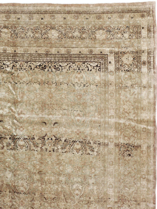 Antique Persian Mashad Carpet, No.17746 - Gss