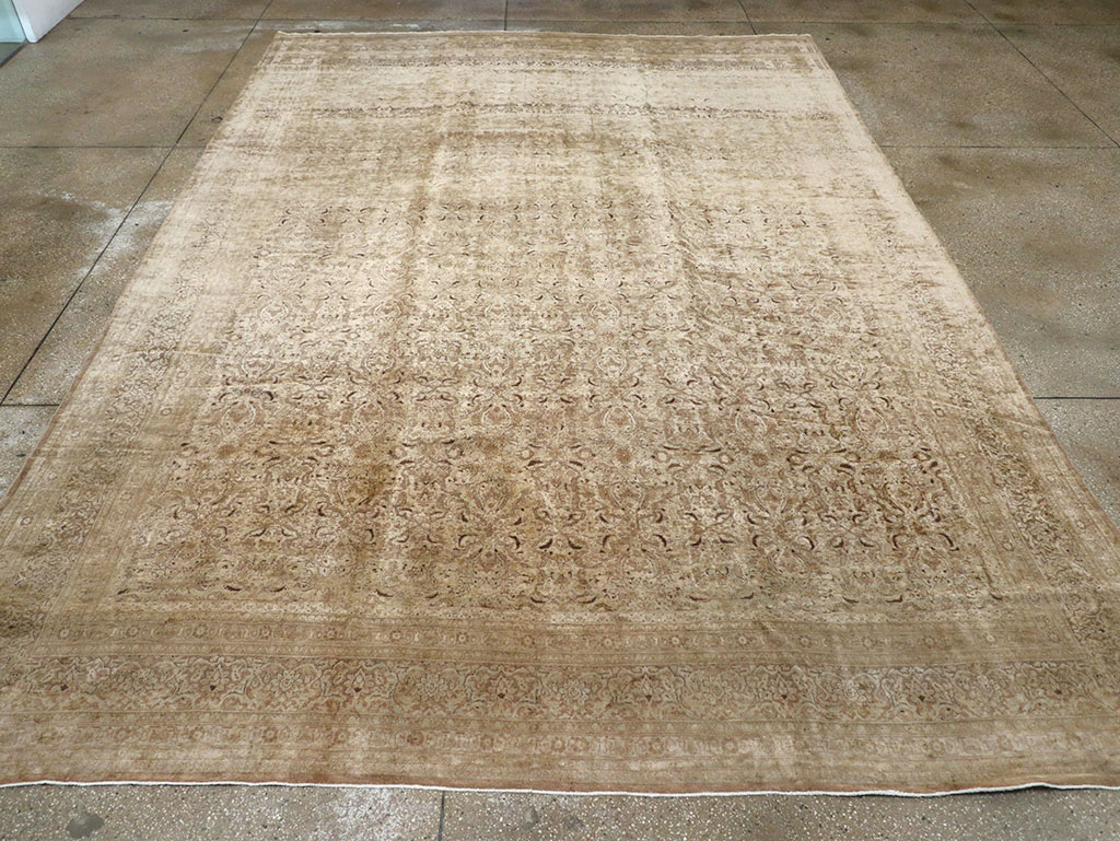 Antique Persian Mashad Carpet, No.17746 - Gss