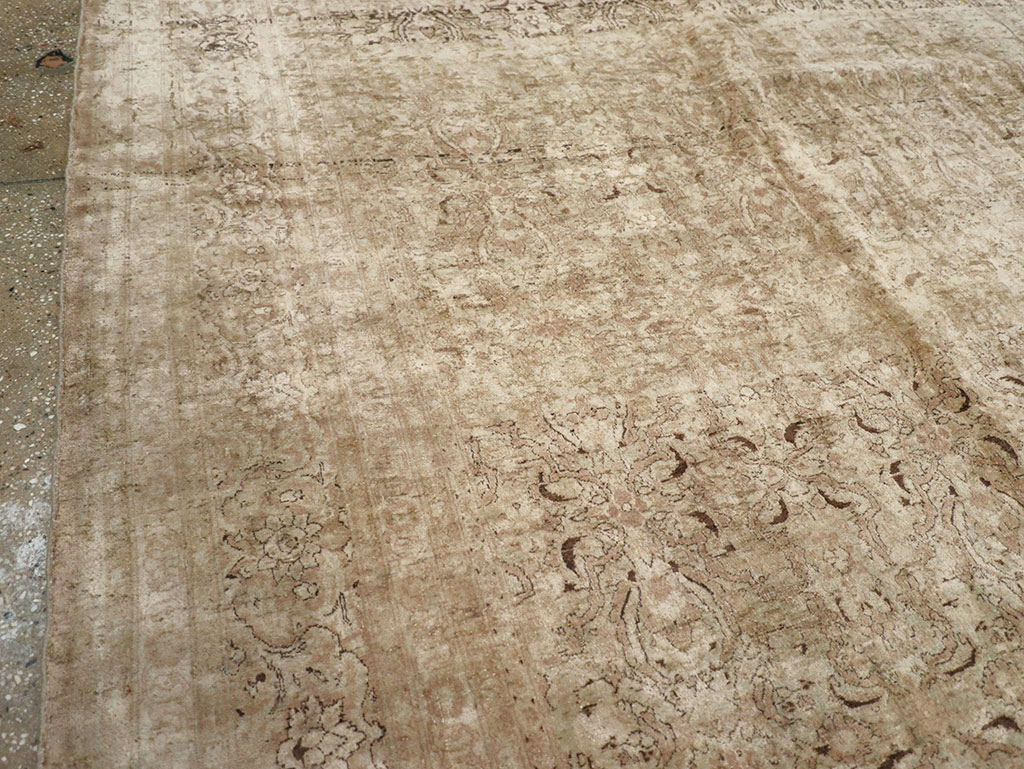 Antique Persian Mashad Carpet, No.17746 - Gss