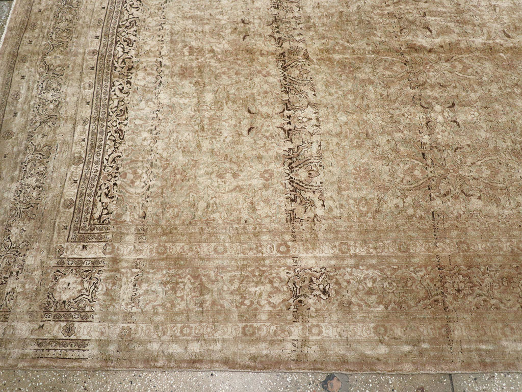 Antique Persian Mashad Carpet, No.17746 - Gss