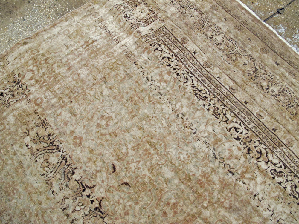 Antique Persian Mashad Carpet, No.17746 - Gss