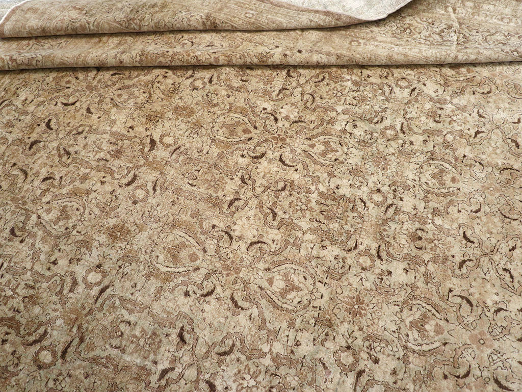 Antique Persian Mashad Carpet, No.17746 - Gss