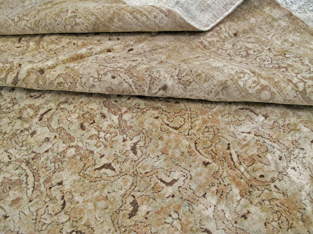 Antique Persian Mashad Carpet, No.17746 - Gss