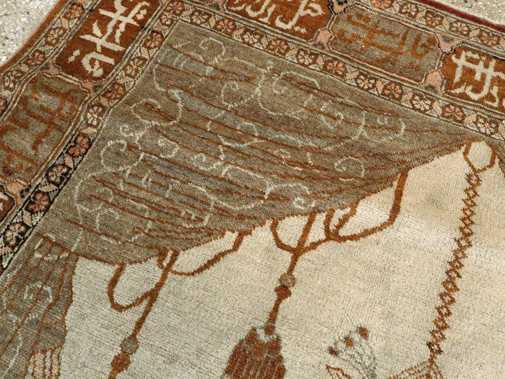 Vintage Persian Tabriz Pictorial Rug, No.17771 - Gss