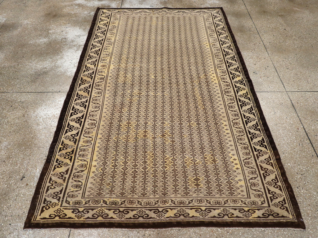 Vintage Indian Agra Rug, No.17800 - Gss