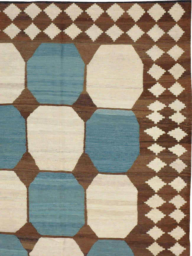 Modern Persian Kilim Room Size Rug, No.17825 - Gss