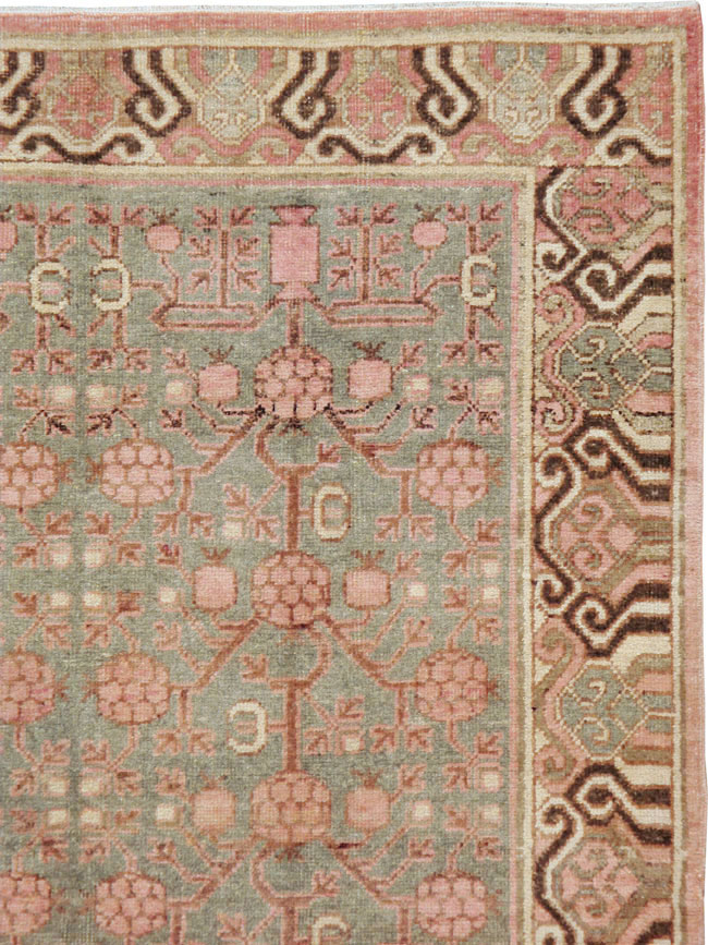 Vintage East Turkestan Khotan Carpet, No.17842 - Gss
