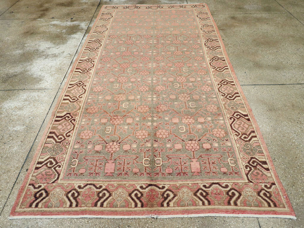 Vintage East Turkestan Khotan Carpet, No.17842 - Gss