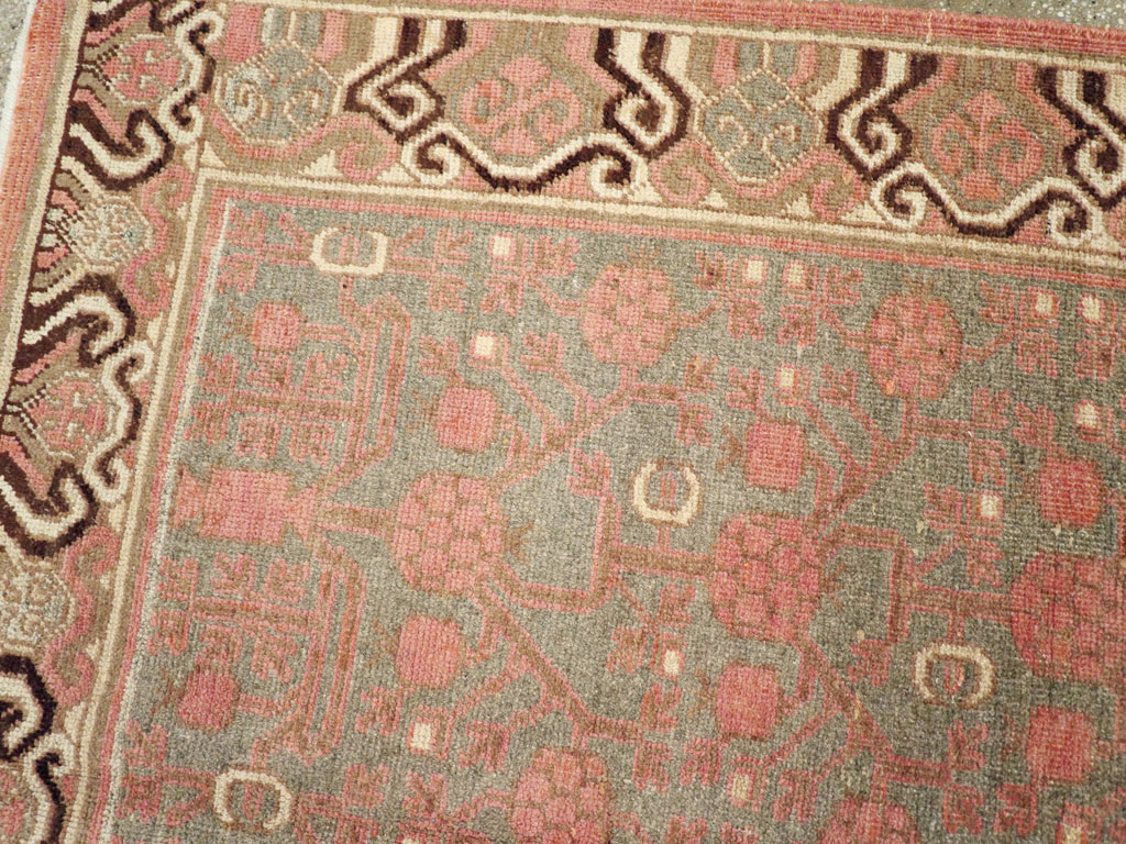 Vintage East Turkestan Khotan Carpet, No.17842 - Gss