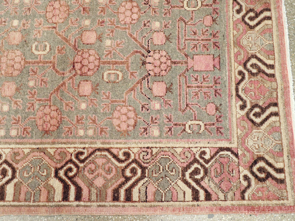Vintage East Turkestan Khotan Carpet, No.17842 - Gss