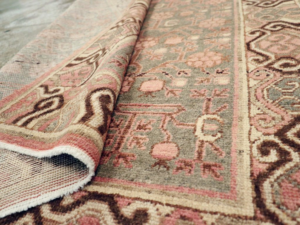 Vintage East Turkestan Khotan Carpet, No.17842 - Gss