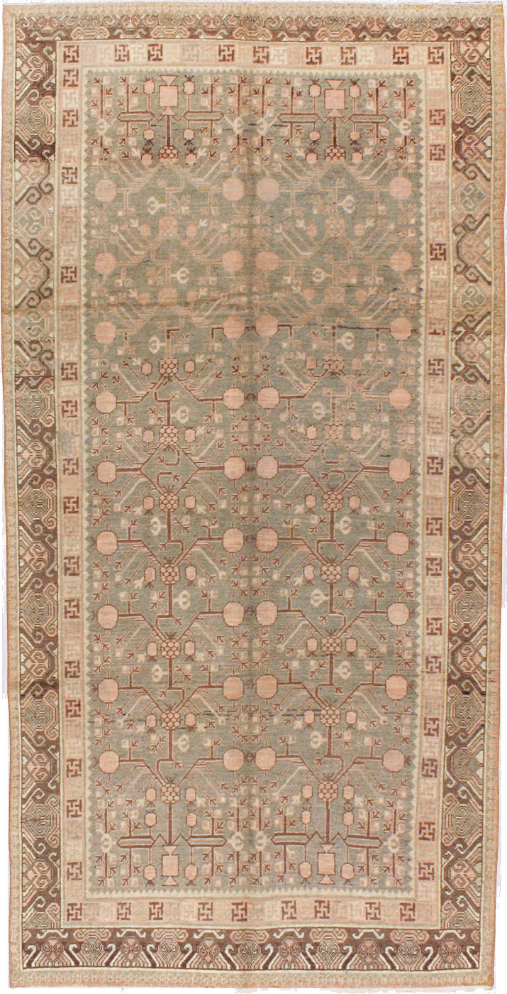 Vintage East Turkestan Khotan Gallery Carpet, No.17880 - Gss