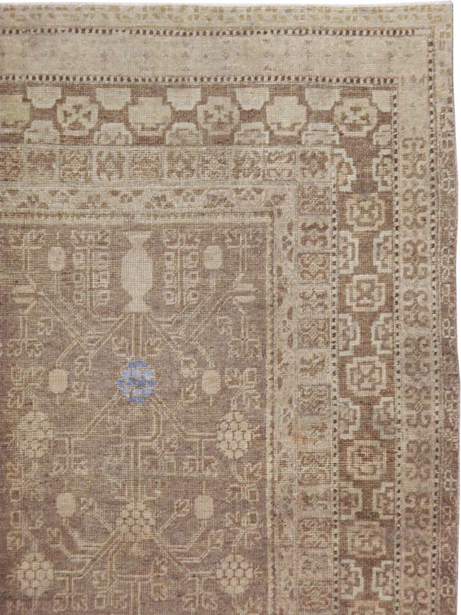 Vintage East Turkestan Khotan Carpet, No.17886 - Gss