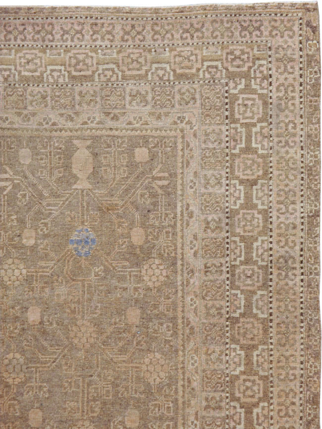 Vintage East Turkestan Khotan Carpet, No.17886 - Gss