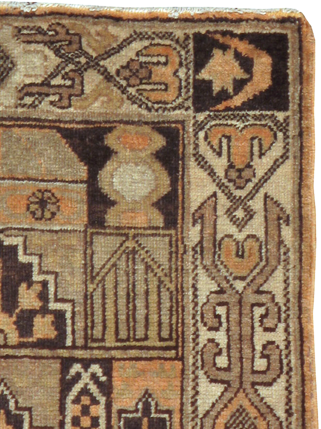 Antique East Turkestan Khotan Rug, No.17897 - Gss