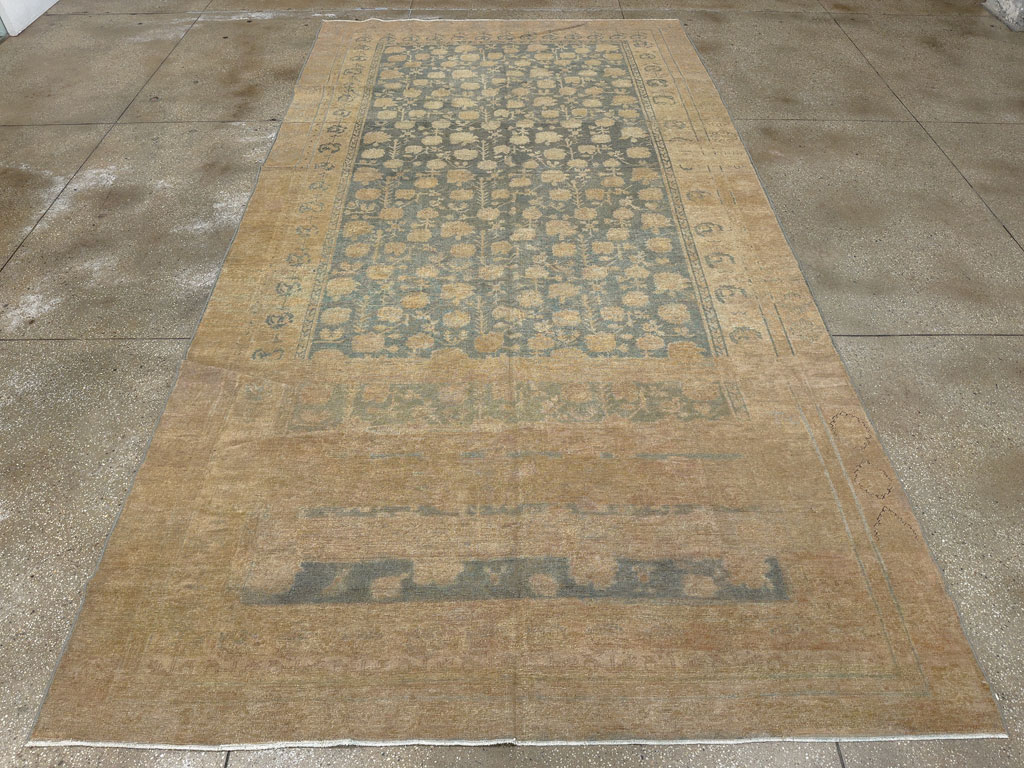 Antique East Turkestan Khotan Carpet, No.17926 - Gss