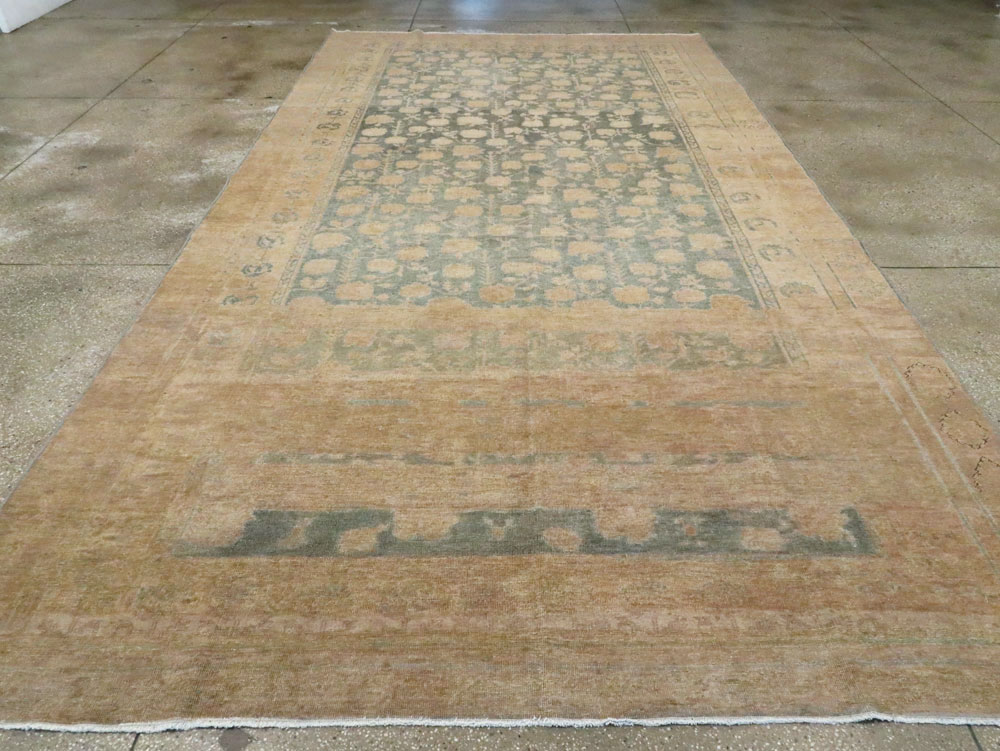 Antique East Turkestan Khotan Carpet, No.17926 - Gss
