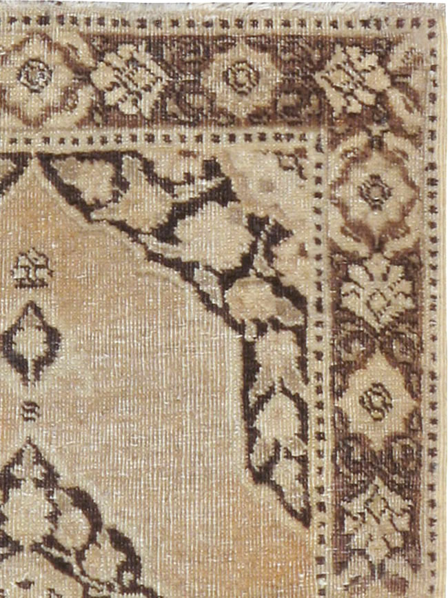 Antique Persian Tabriz Rug, No.17934 - Gss