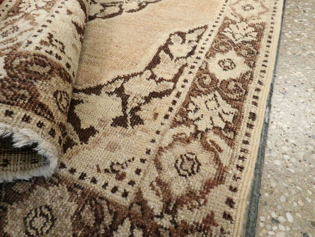 Antique Persian Tabriz Rug, No.17934 - Gss