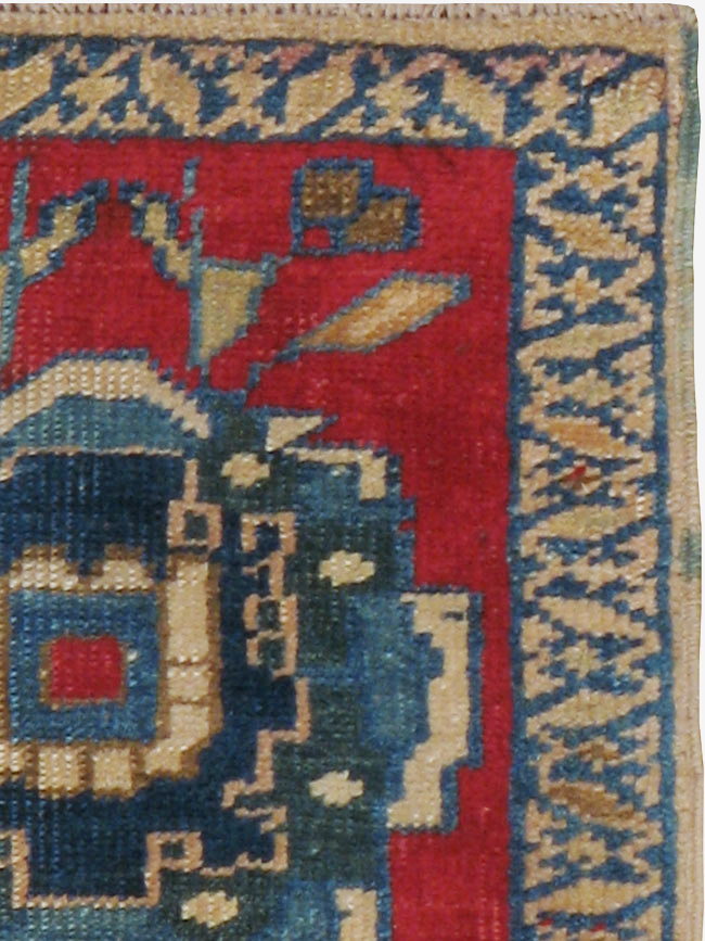 Antique Persian Heriz Square Throw Rug, No.17938 - Gss