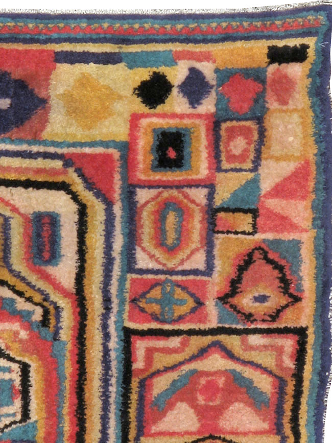 Vintage Persian Tabriz Rug, No.17954 - Gss