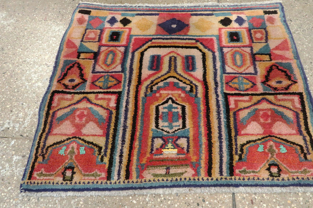 Vintage Persian Tabriz Rug, No.17954 - Gss