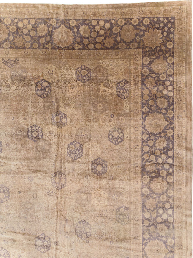 Vintage Turkish Sivas Oversize Carpet, No.17982 - Gss