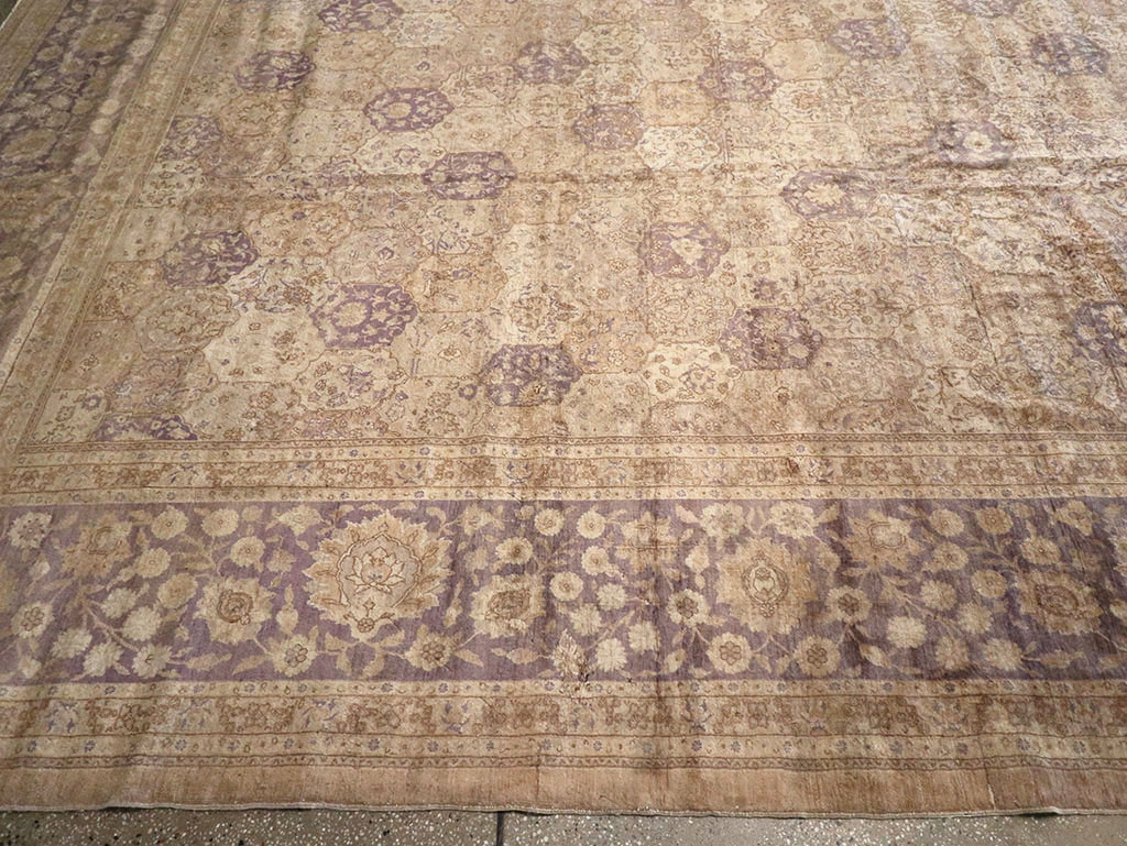 Vintage Turkish Sivas Oversize Carpet, No.17982 - Gss