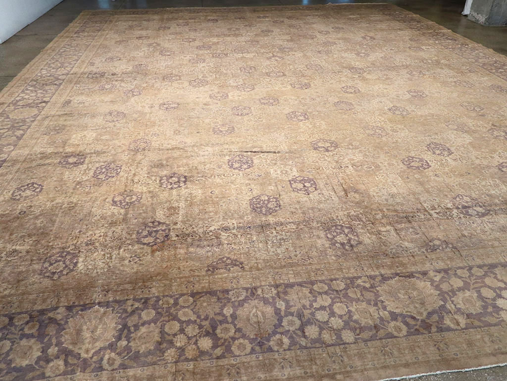 Vintage Turkish Sivas Oversize Carpet, No.17982 - Gss