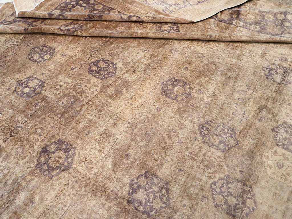 Vintage Turkish Sivas Oversize Carpet, No.17982 - Gss