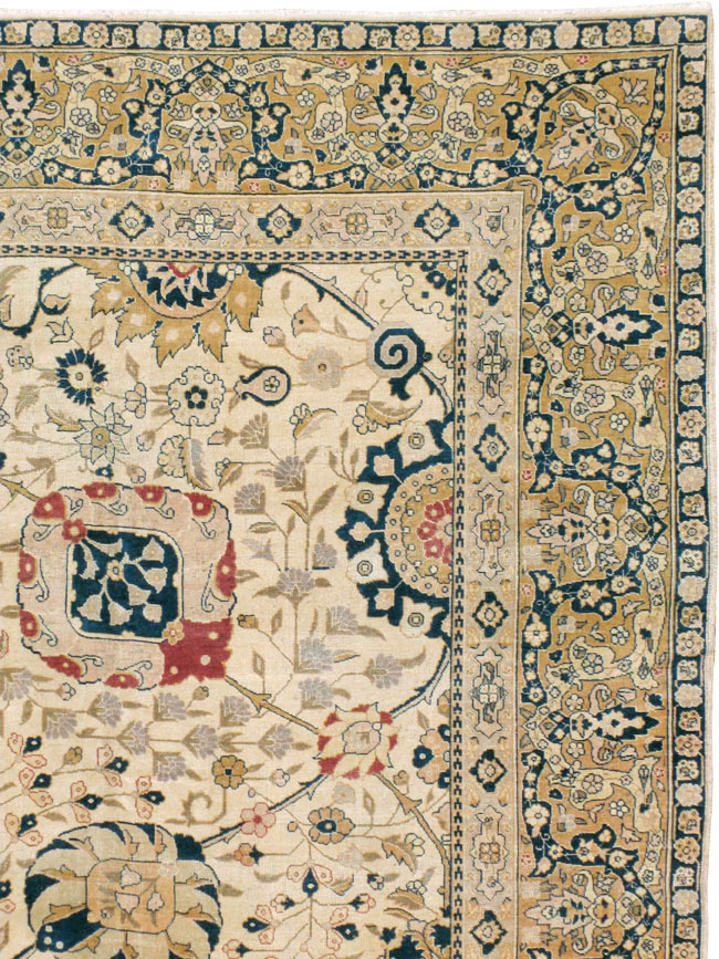Antique Persian Tabriz Carpet, No.18022 - Gss