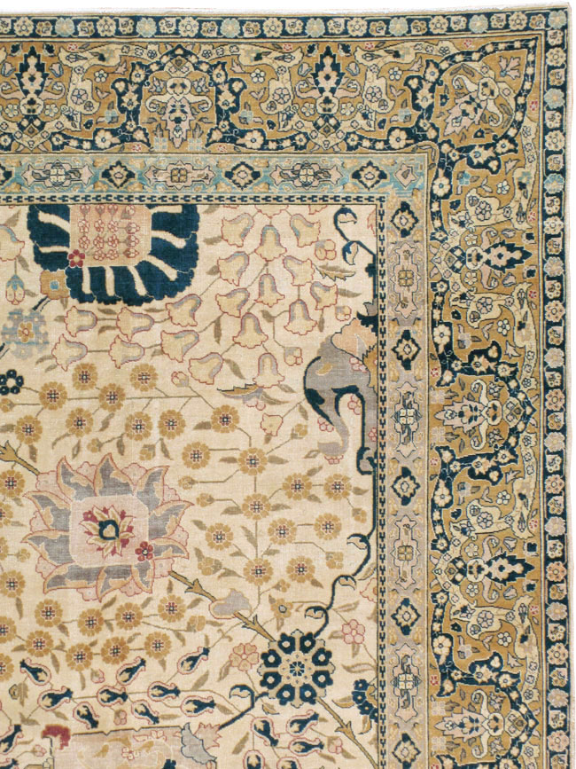 Antique Persian Tabriz Carpet, No.18022 - Gss