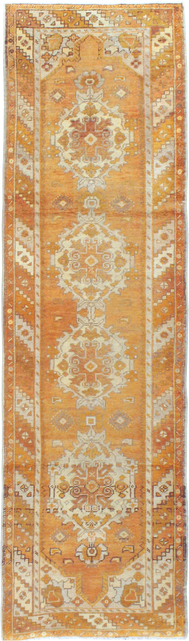 Antique Turkish Oushak Runner, No.18037 - Gss