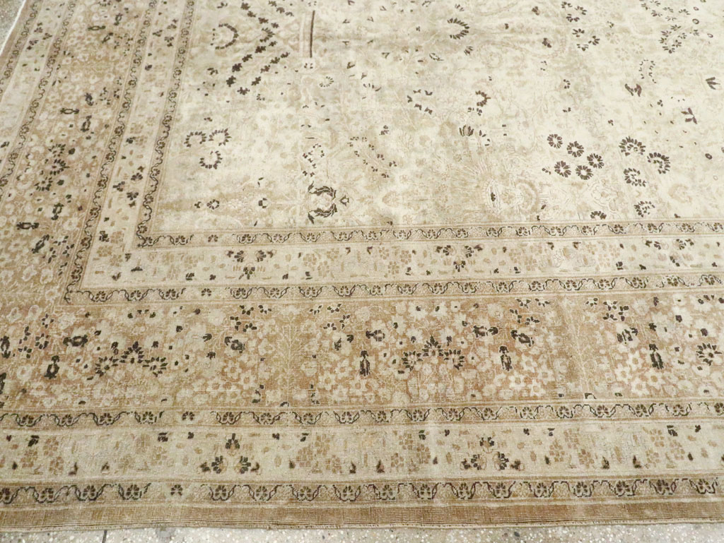 Antique Persian Mashad Carpet, No.18064 - Gss